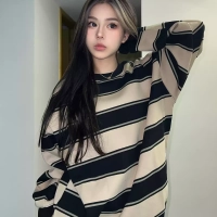 LIFE CAVEMPT striped plus velvet round neck shirt