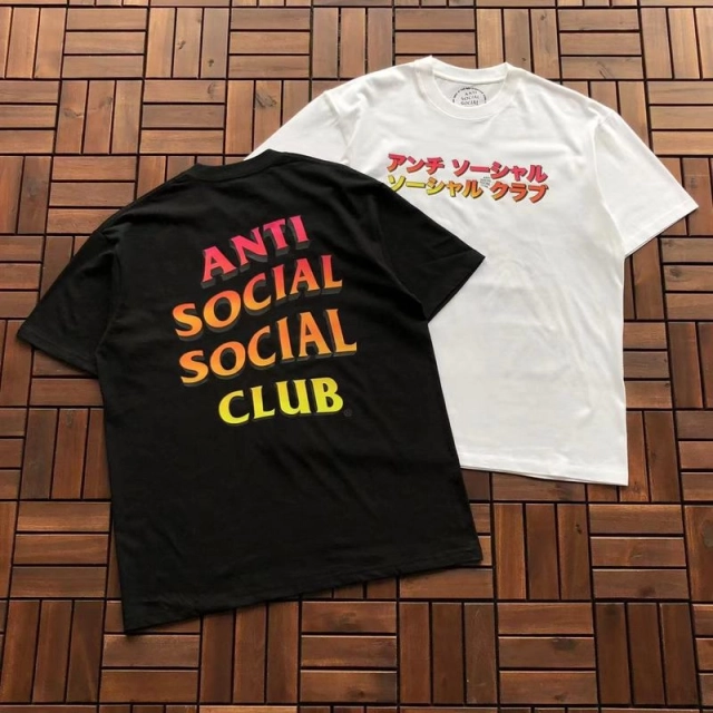 ANTI SOCIAL SOCIAL CLUB T-Shirt