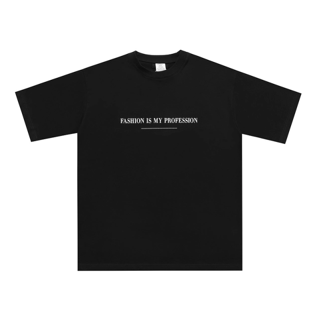 Vetements Minimalist Slogan T-shirt