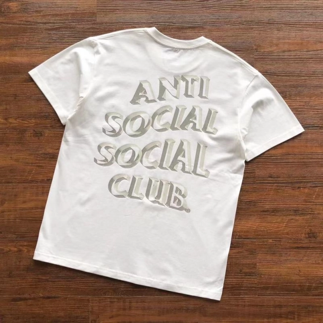 ANTI SOCIAL SOCIAL CLUB T-Shirt