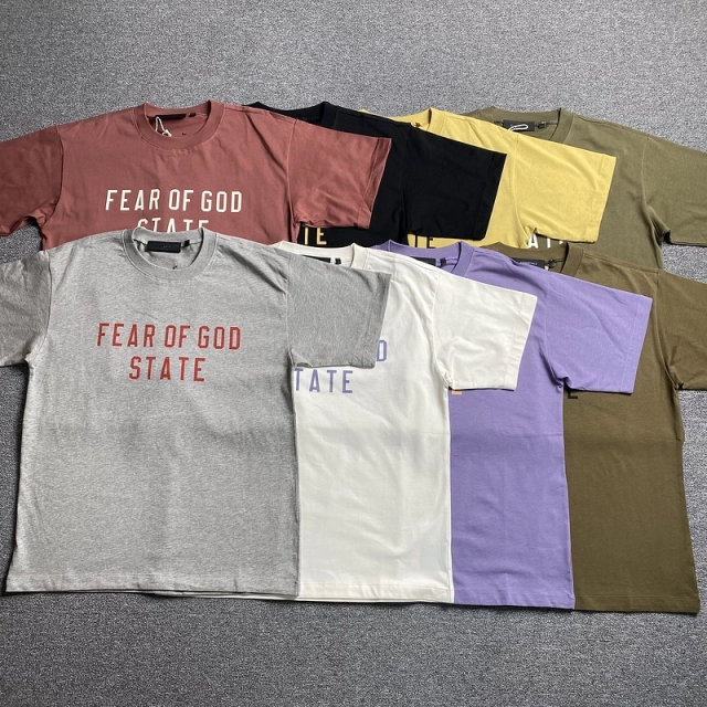 Fear of God ESSENTIALS T-shirt