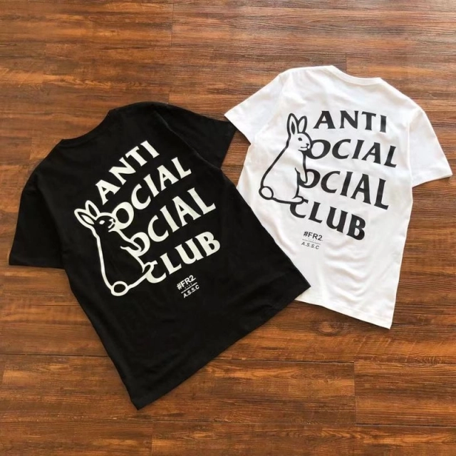 ANTI SOCIAL SOCIAL CLUB T-Shirt