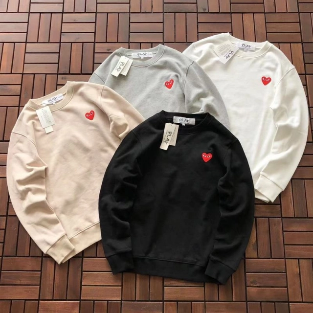 Comme des Garçons Sweater