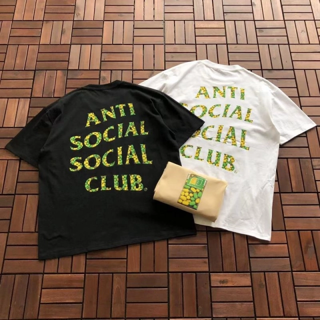 ANTI SOCIAL SOCIAL CLUB T-Shirt