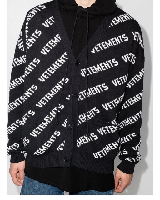 Vetements Sweater