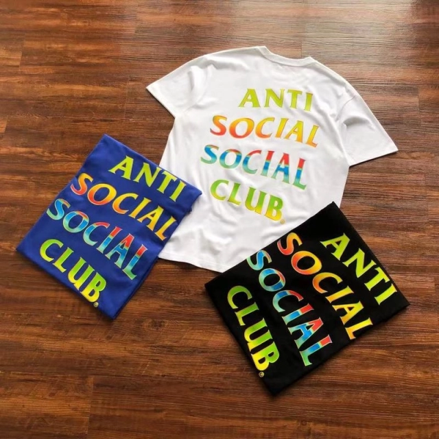 ANTI SOCIAL SOCIAL CLUB T-Shirt