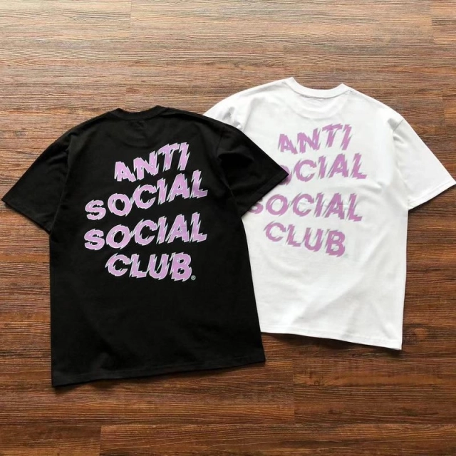 ANTI SOCIAL SOCIAL CLUB T-Shirt