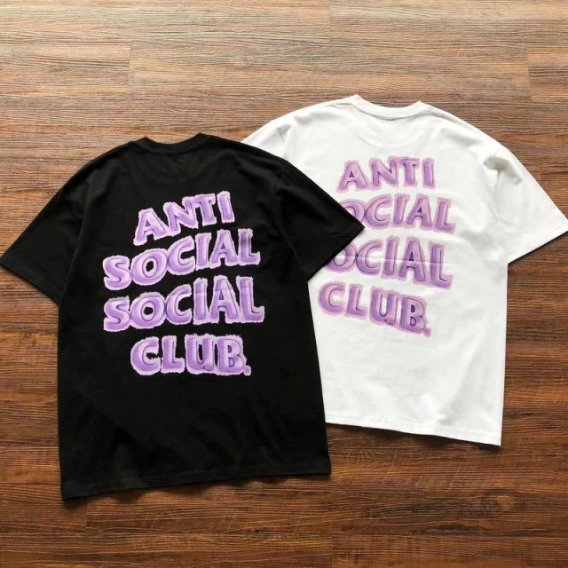 ANTI SOCIAL SOCIAL CLUB T-Shirt