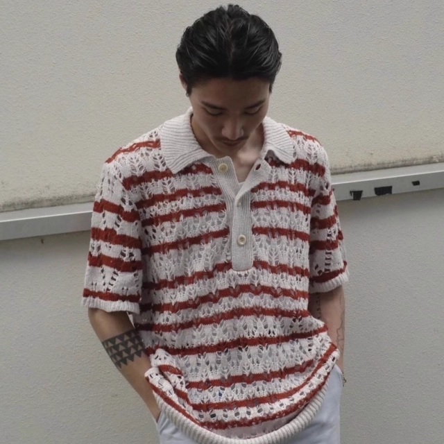 Unisex Red and White Zig Zag Distressed Shirt