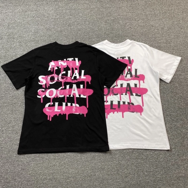 ANTI SOCIAL SOCIAL CLUB T-shirt