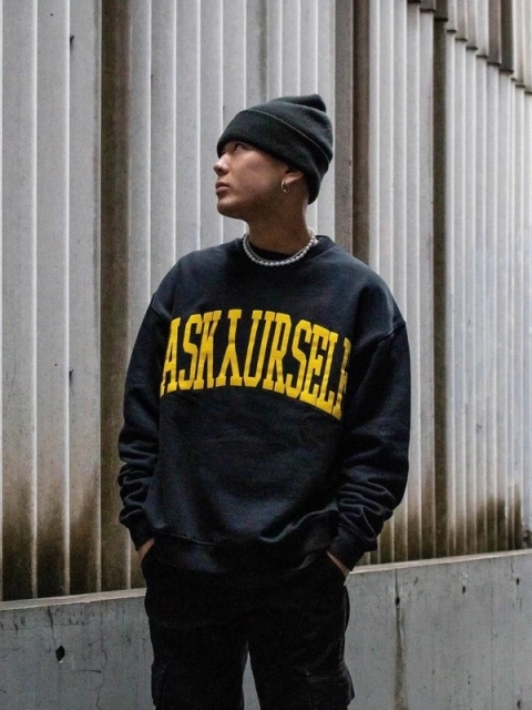 ASKYURSELF Crewneck