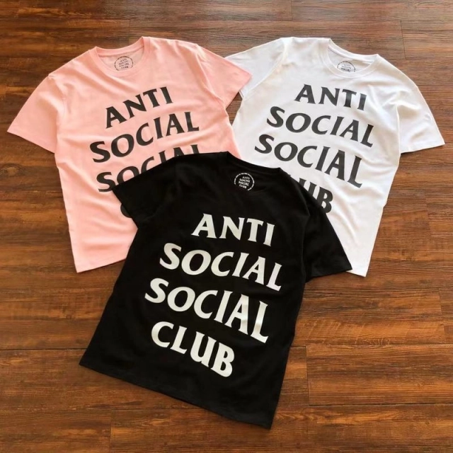 ANTI SOCIAL SOCIAL CLUB T-Shirt