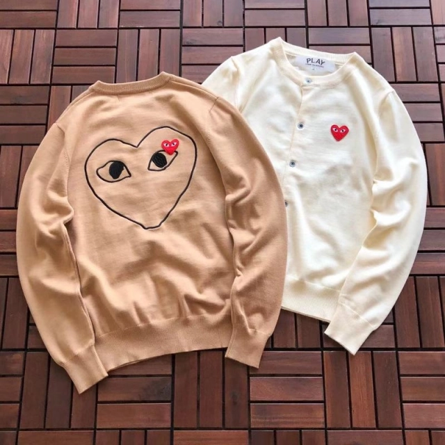 Comme des Garçons Sweater