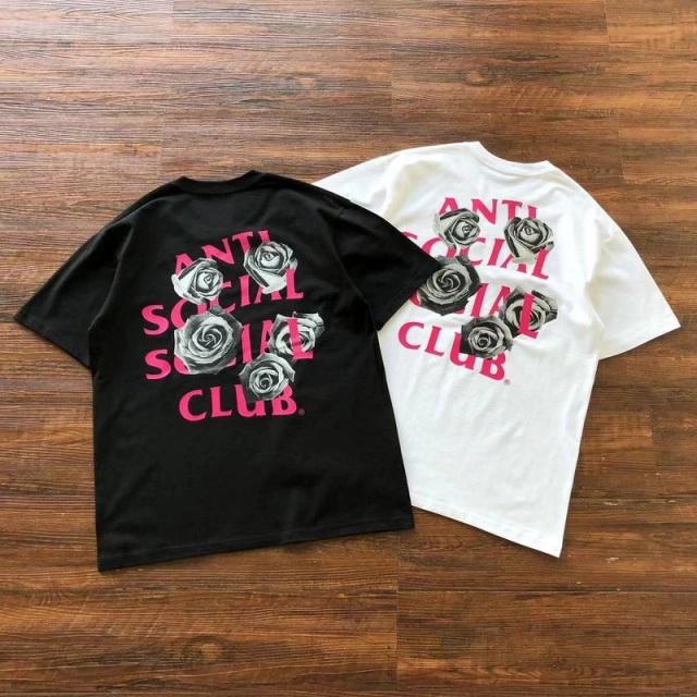 ANTI SOCIAL SOCIAL CLUB T-Shirt