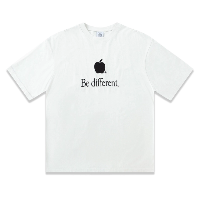 Vetements Apple Embroidered T-shirt