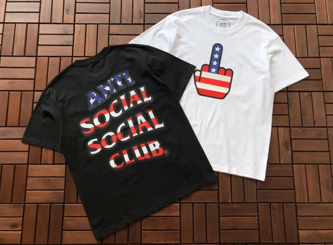 ANTI SOCIAL SOCIAL CLUB T-Shirt