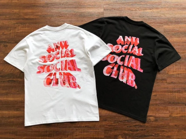 ANTI SOCIAL SOCIAL CLUB T-Shirt