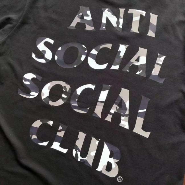 ANTI SOCIAL SOCIAL CLUB T-Shirt