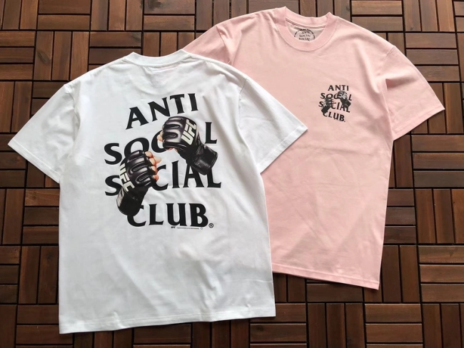 ANTI SOCIAL SOCIAL CLUB T-Shirt