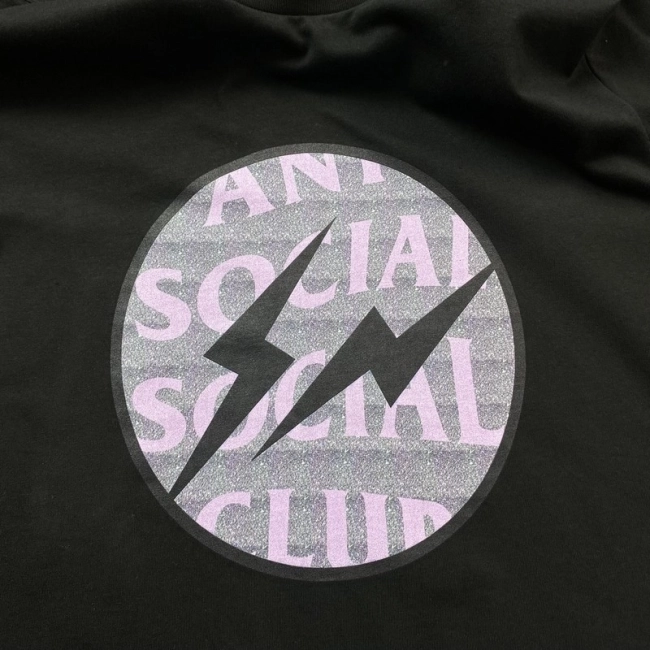 ANTI SOCIAL SOCIAL CLUB T-shirt