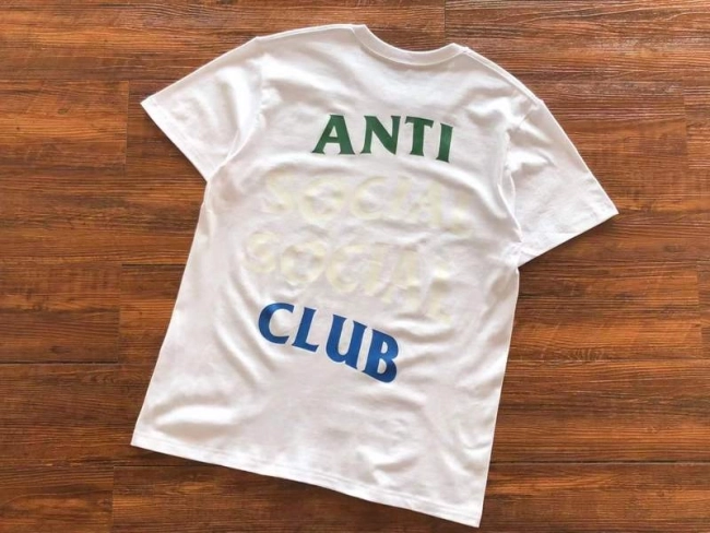 ANTI SOCIAL SOCIAL CLUB T-Shirt