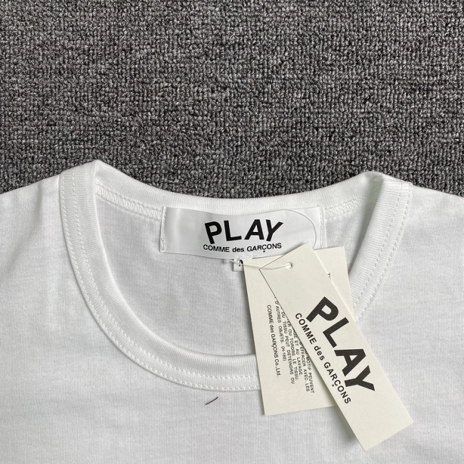 Comme des Garçons Play T-shirt