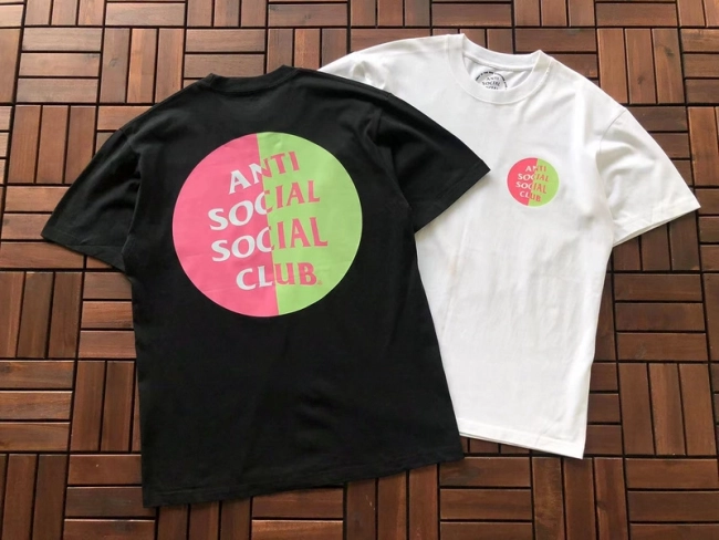 ANTI SOCIAL SOCIAL CLUB T-Shirt