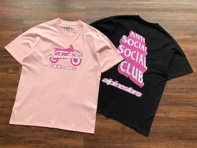 ANTI SOCIAL SOCIAL CLUB T-Shirt