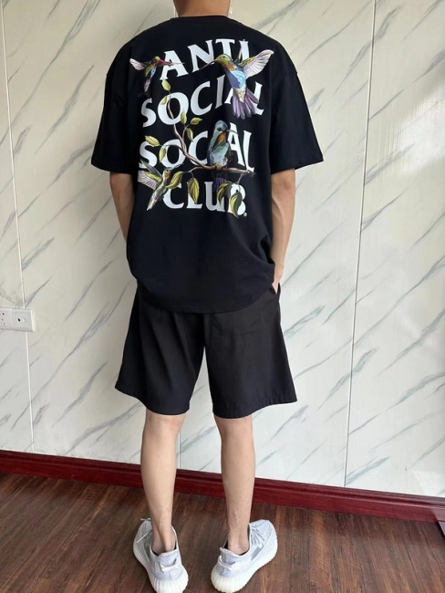 ANTI SOCIAL SOCIAL CLUB T-Shirt