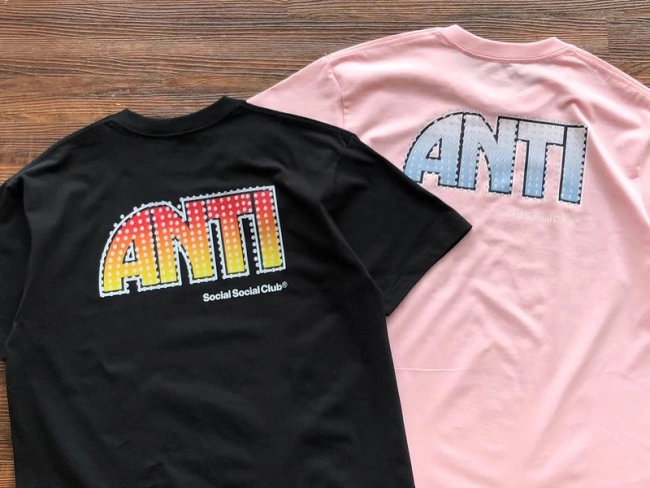 ANTI SOCIAL SOCIAL CLUB T-Shirt