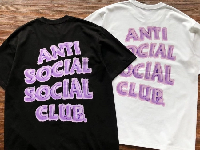 ANTI SOCIAL SOCIAL CLUB T-Shirt