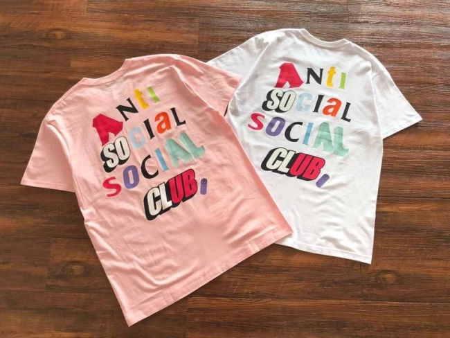 ANTI SOCIAL SOCIAL CLUB T-Shirt