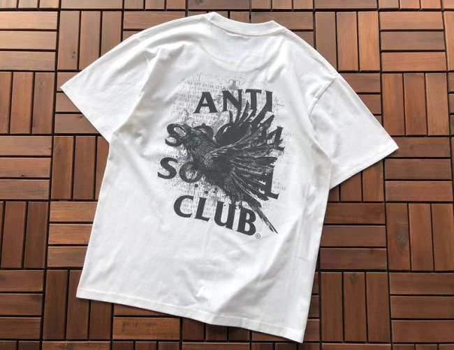 ANTI SOCIAL SOCIAL CLUB T-Shirt