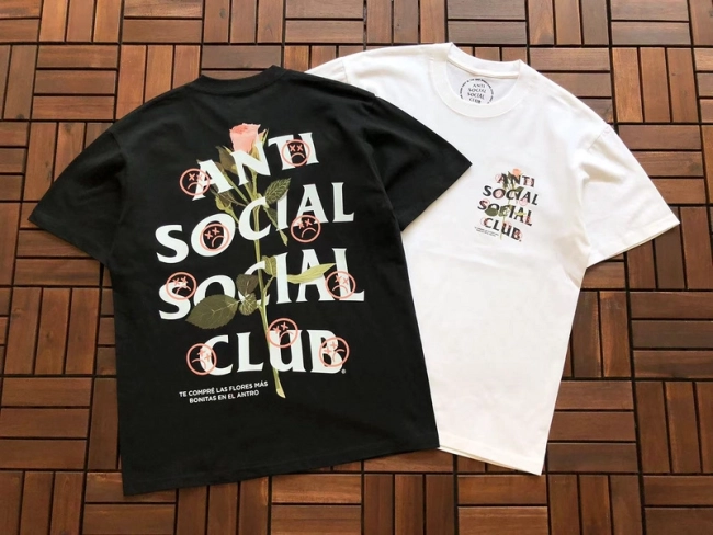 ANTI SOCIAL SOCIAL CLUB T-Shirt