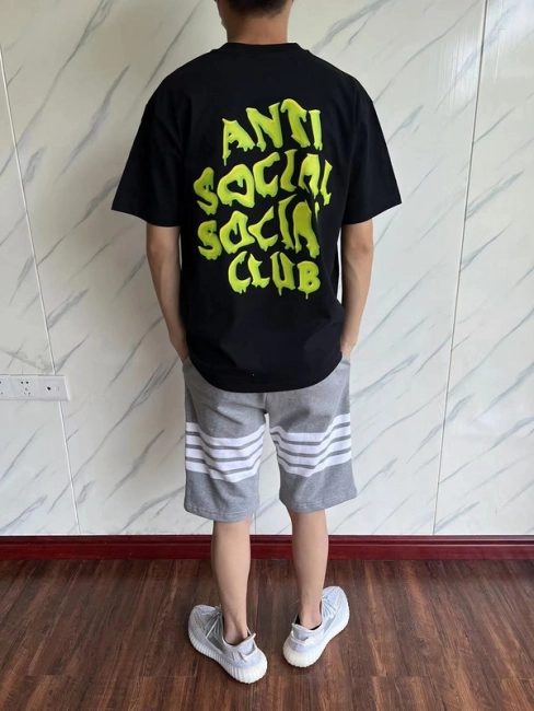 ANTI SOCIAL SOCIAL CLUB T-Shirt