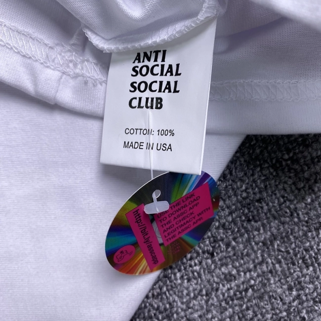 ANTI SOCIAL SOCIAL CLUB T-shirt