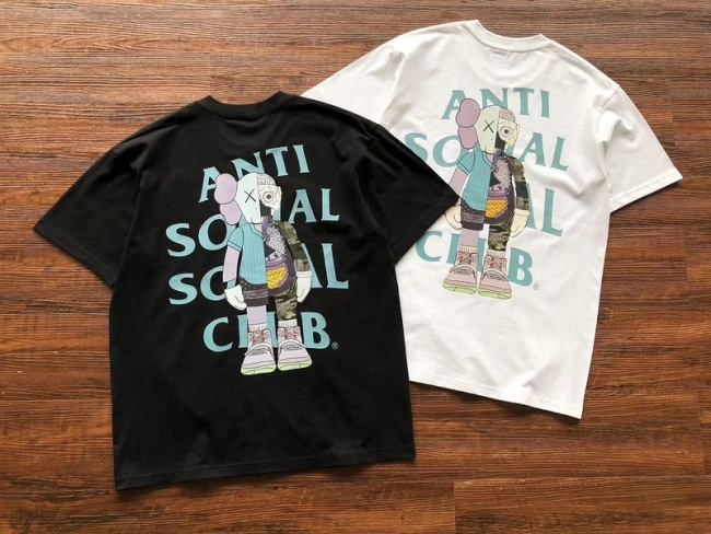 ANTI SOCIAL SOCIAL CLUB T-Shirt