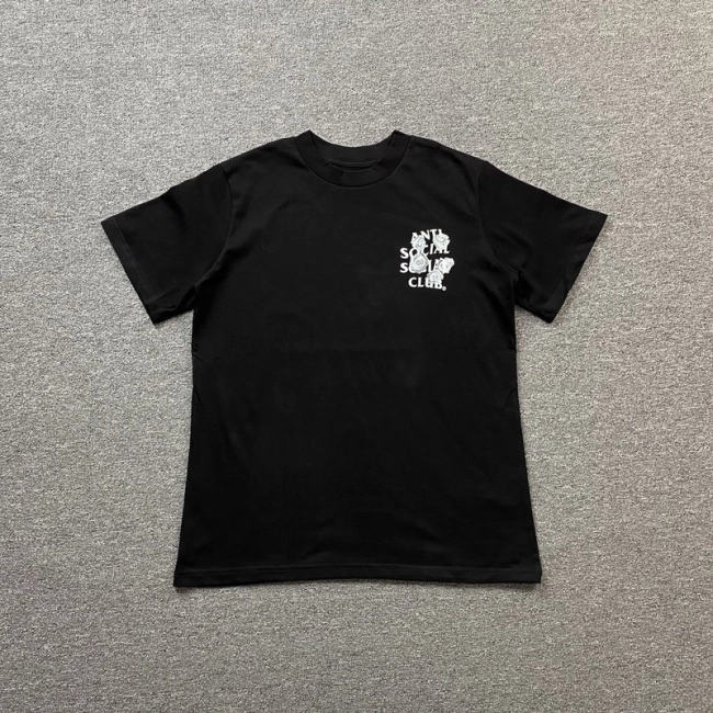 ANTI SOCIAL SOCIAL CLUB T-shirt