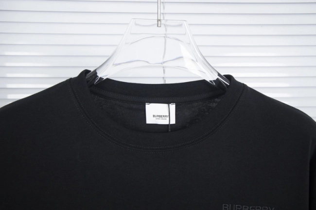 Burberry T-Shirt XS-L