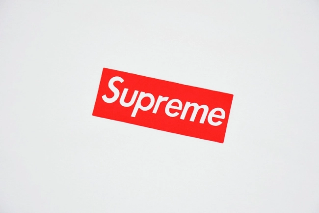 Supreme T-Shirt