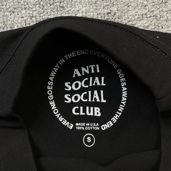 ANTI SOCIAL SOCIAL CLUB ASSC T-shirt