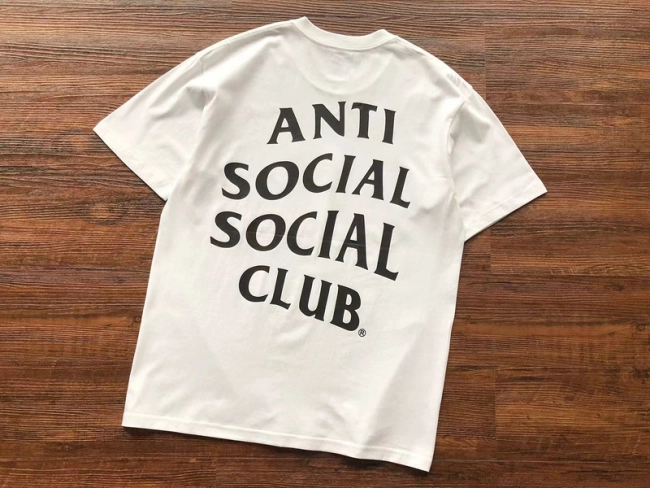 ANTI SOCIAL SOCIAL CLUB T-Shirt