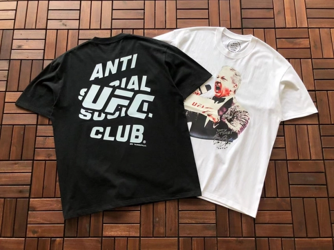 ANTI SOCIAL SOCIAL CLUB T-Shirt