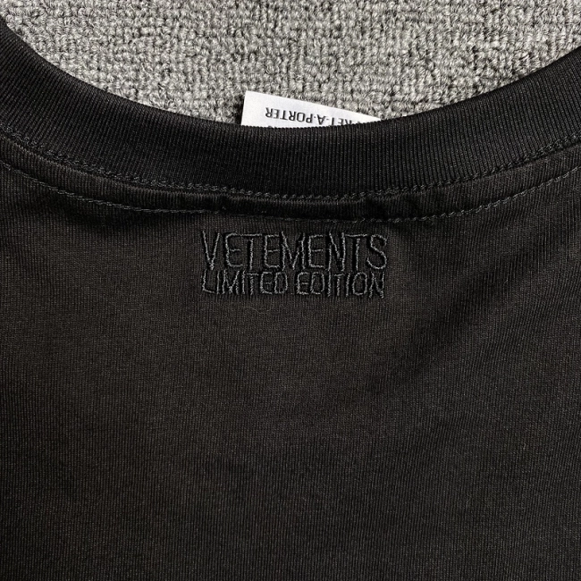 Vetements T-shirt