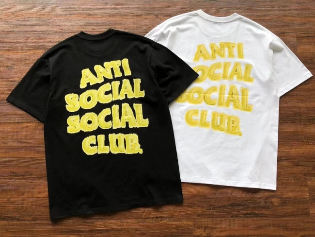 ANTI SOCIAL SOCIAL CLUB T-Shirt