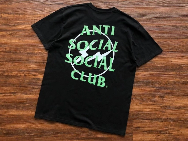 ANTI SOCIAL SOCIAL CLUB T-Shirt