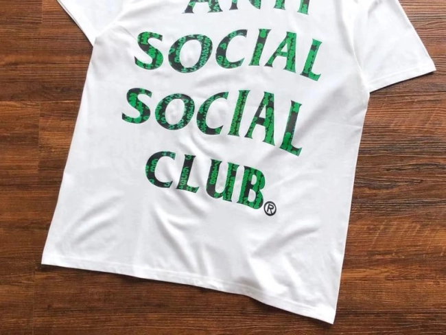 ANTI SOCIAL SOCIAL CLUB T-Shirt