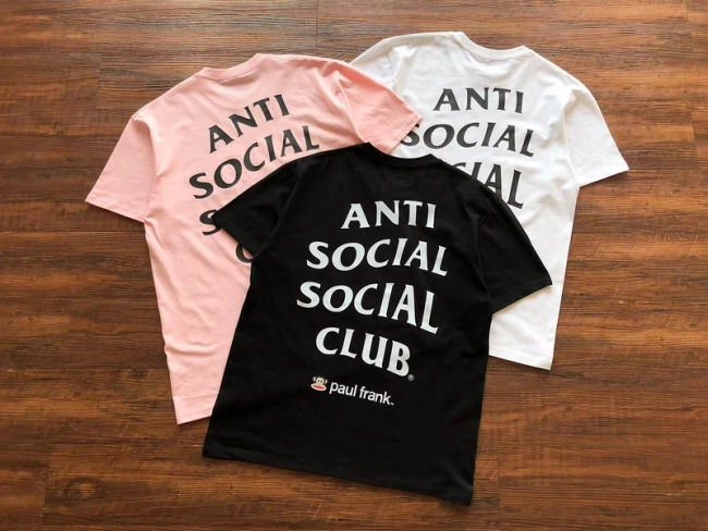 ANTI SOCIAL SOCIAL CLUB T-Shirt