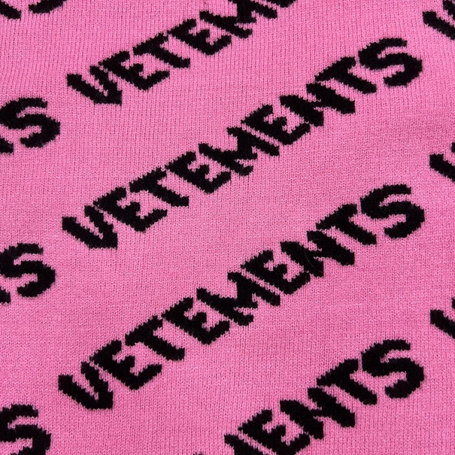 Vetements Sweater