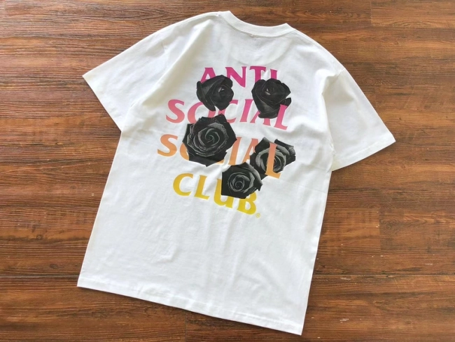 ANTI SOCIAL SOCIAL CLUB T-Shirt